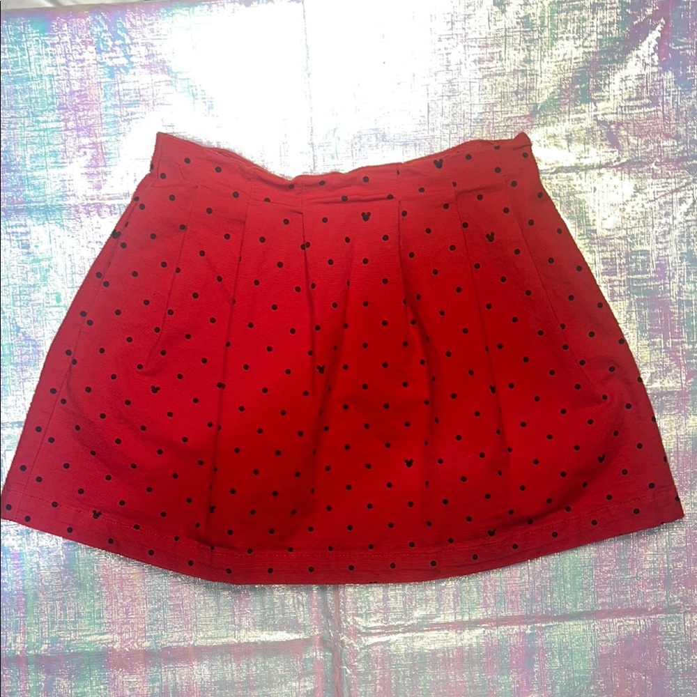 Disney “Oh My Disney” Mickey Mouse Red Pleated Mini Skirt 121.